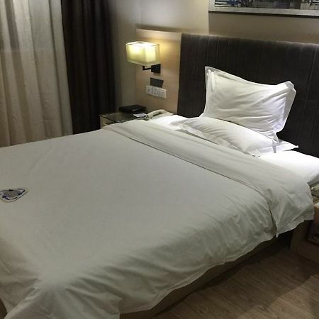 Yeste Hotel Xianning Eksteriør billede